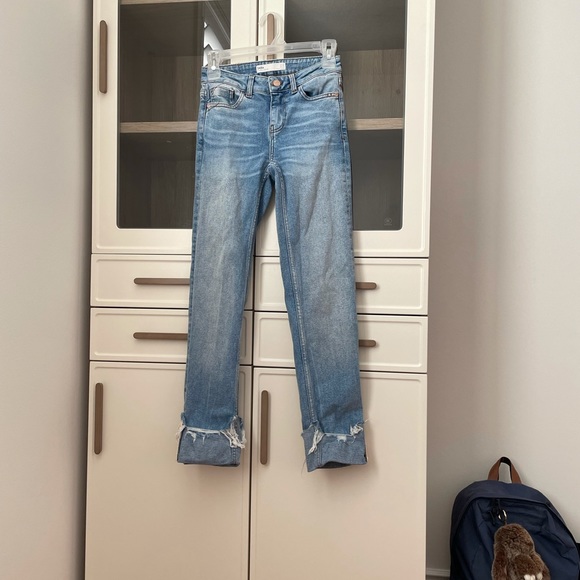 Zara basic dept straight leg jeans w/ pearl detail - Picture 4 of 4